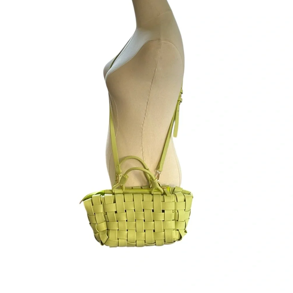 Anthropologie The Lindy Tote in green - Picture 4 of 16